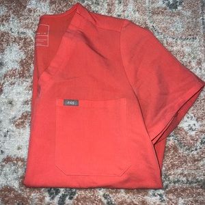 FIGS Coral Catarina Top